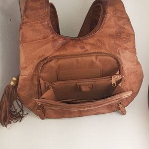 ST. John's Bay genuine leather handbag